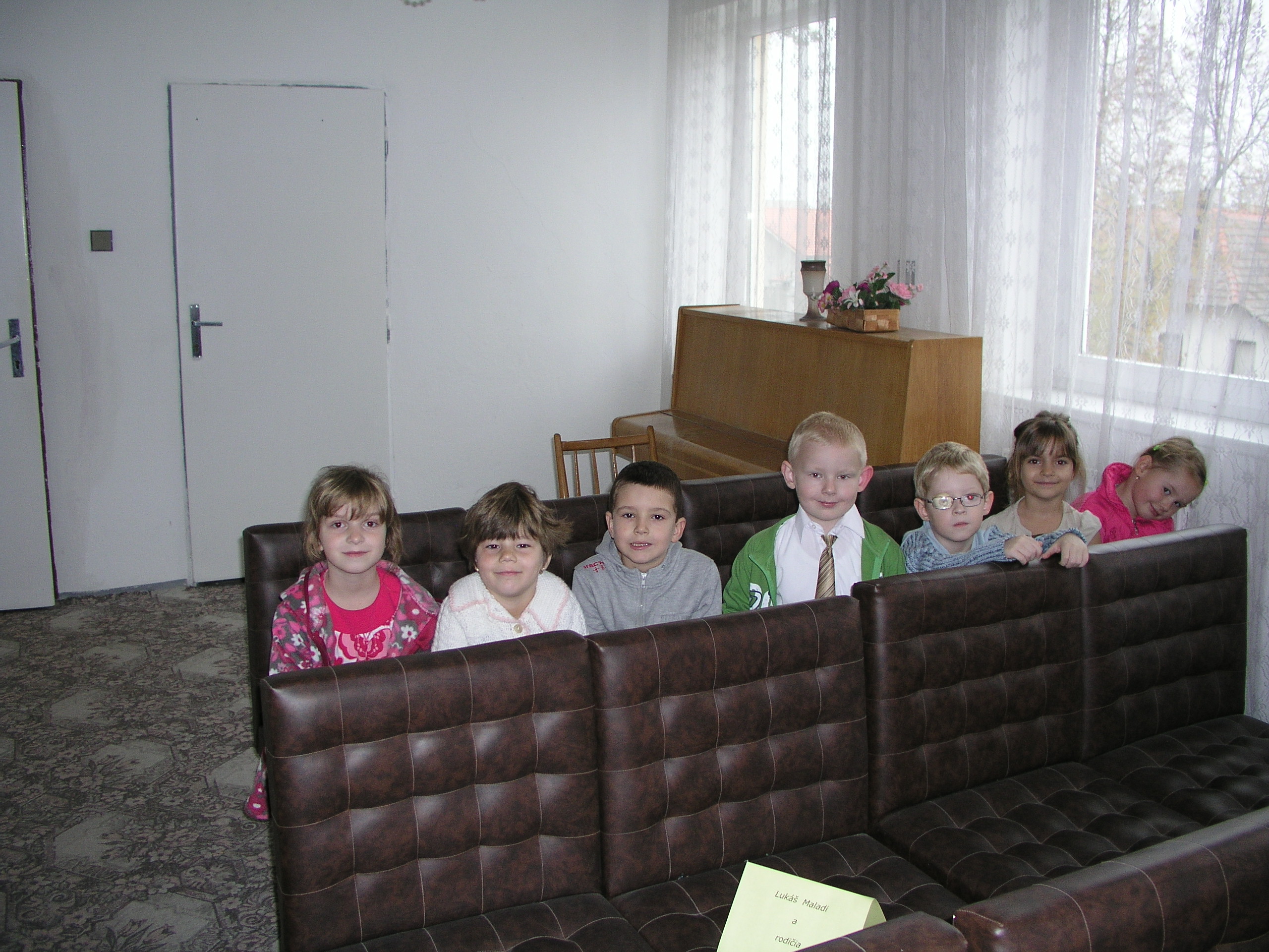 Fotogaléria Privítanie detí narodených v roku 2009 (32) Privítanie detí narodených v roku 2009