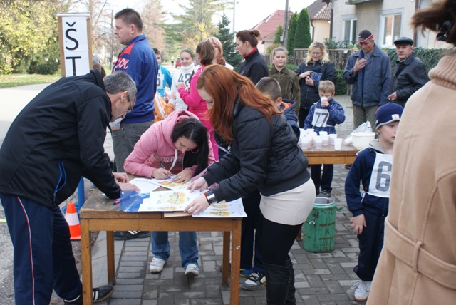 Fotogaléria Slepčianska 15-tka 2013 (151) Slepčianska 15-tka 2013